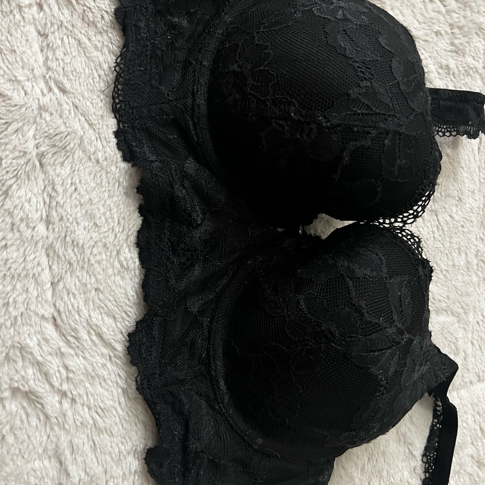 Body by Victoria Victoria’s Secret Bra - Picture 5 of 14